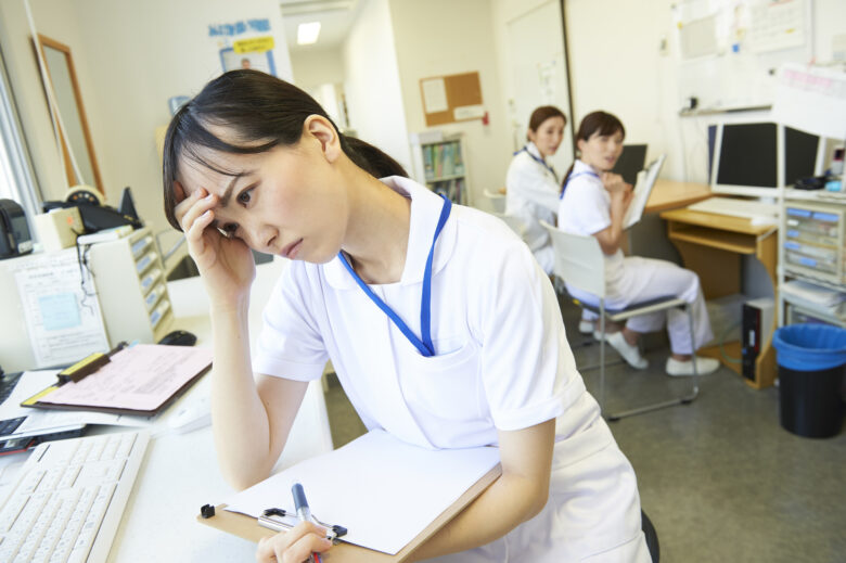 看護師に聞いた「無駄残業あるある」ランキング！
