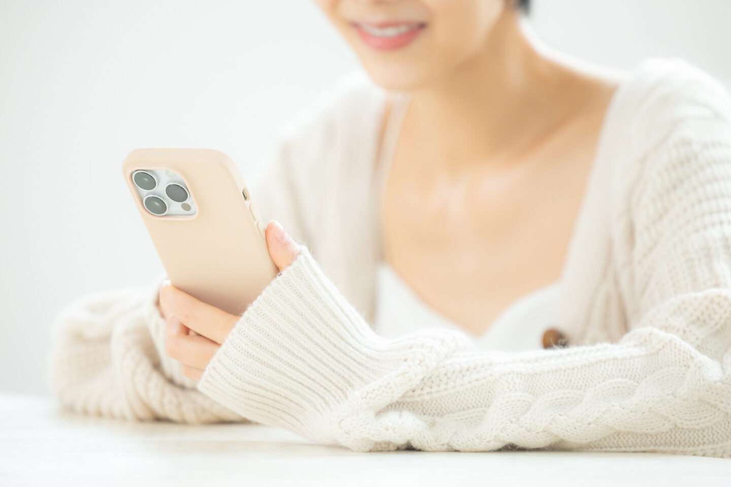 看護師転職で「電話なし・LINEのみ」で進められるおすすめサービス5選と電話撃退法
