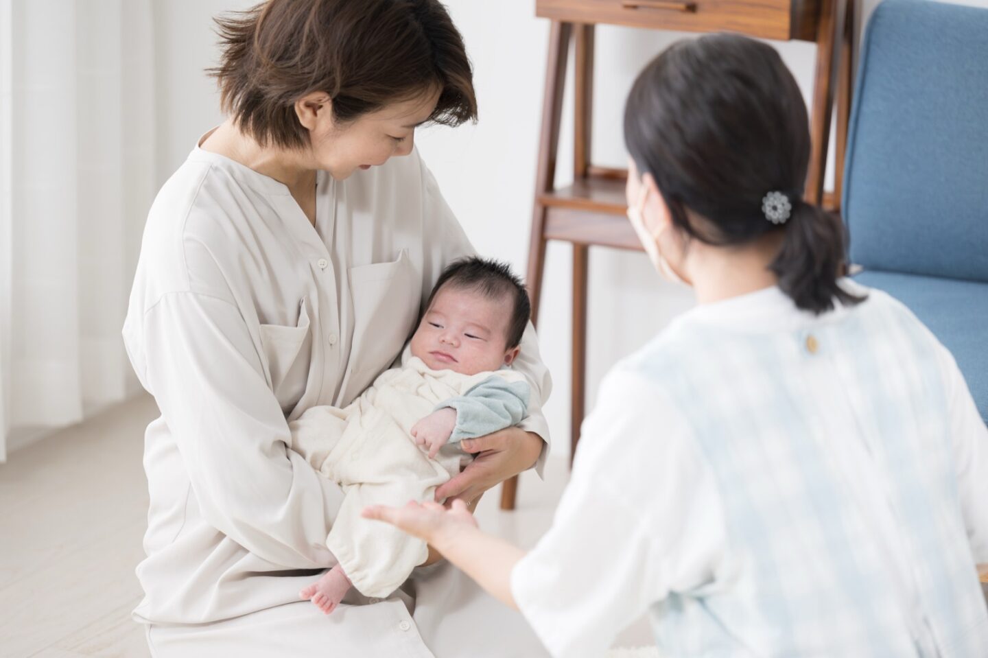 助産師の求人はどこで探す？病院・クリニック・助産院の違いと、分娩取扱いの有無で変わる働き方